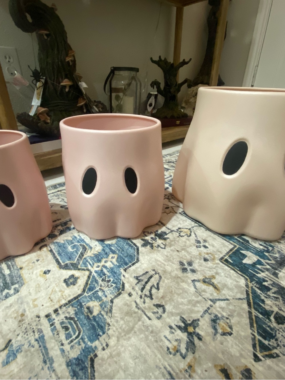 Ghost-Shaped buckets - Blush Pink